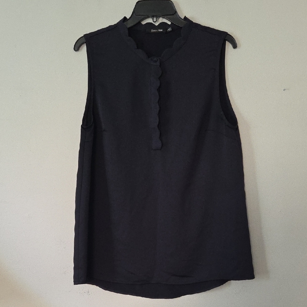 Navy Sleeveless Blouse Scalopped Collar (L)